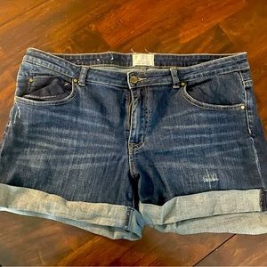 Dark wash Jean shorts